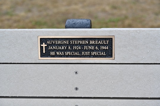 Bench for Auvergne Breault